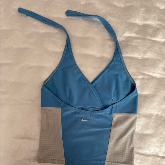 Nike activewear crop top sized large size smalll colorblock - Picture 8 of 11